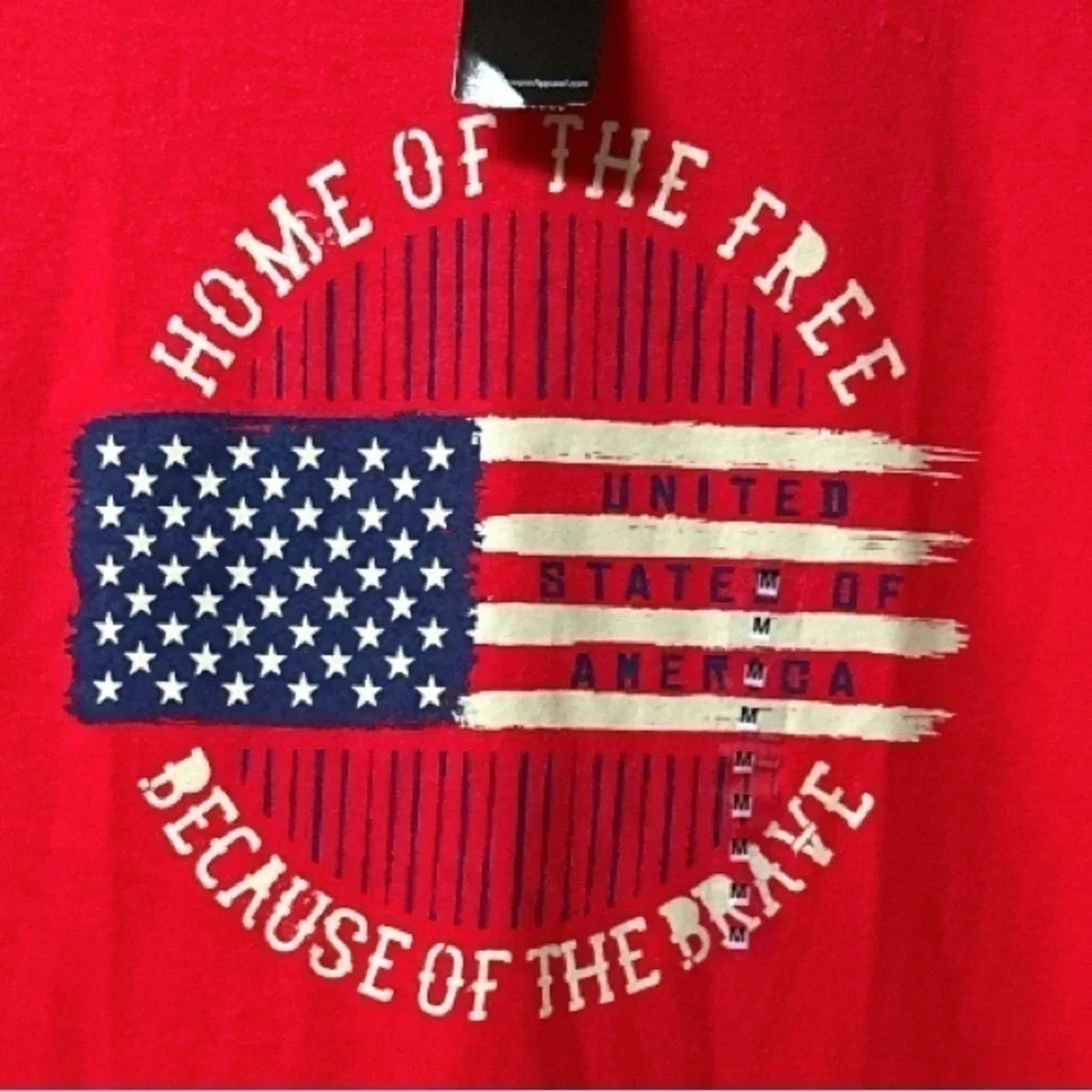 United Souvenir Apparel USA Flag Home of‎ the Free graphic Tshirt men’s sz M NWT